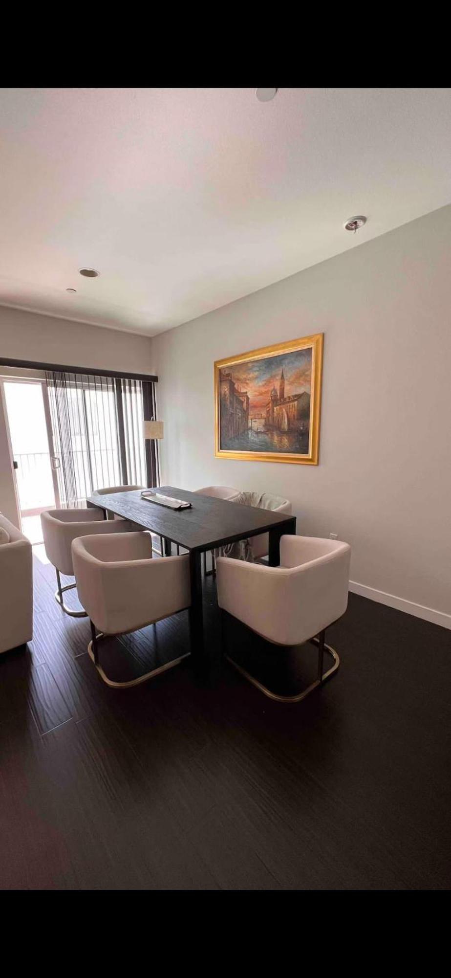Private And Bathroom Aparthotel Los Angeles